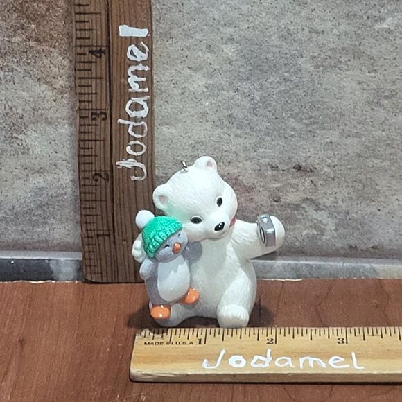 Hallmark Snap Happy Friends Snowball and  Tuxedo 2011 Christmas Ornament - Picture 9 of 12